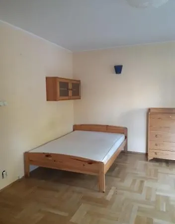 Quarto em Acomodações Particulares Pokoje Na Parterze Blisko Centrum *